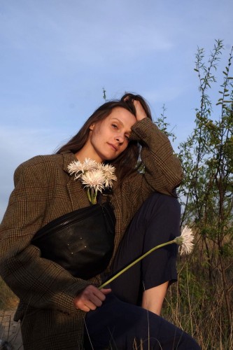 12 classic black._m.jpg