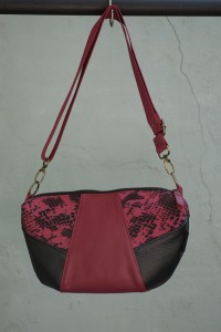 Patchwork Standard - Burgundy Snake